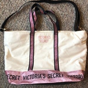 Great condition VS glitter tote